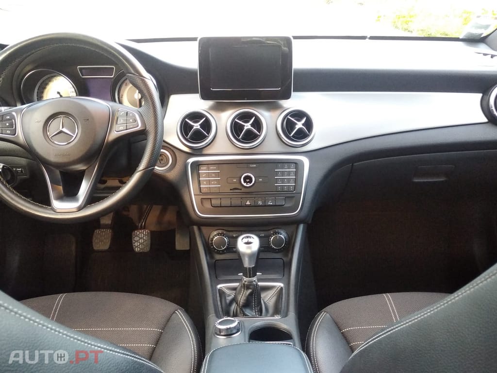 Mercedes-Benz CLA 180 CDI Urban