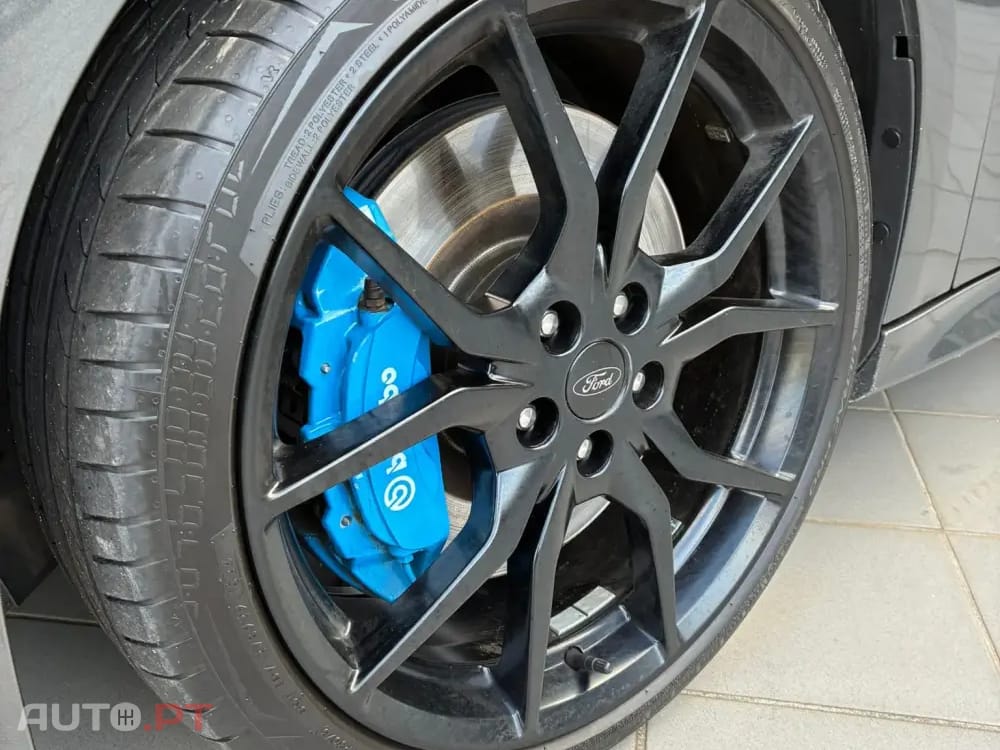 Ford Focus 2.3 EcoBoost RS