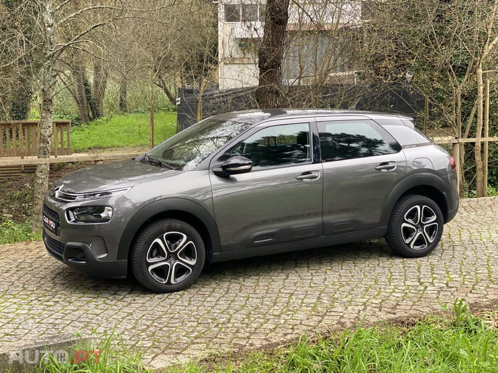 Citroen C4 Cactus 1.2 PureTech Shine