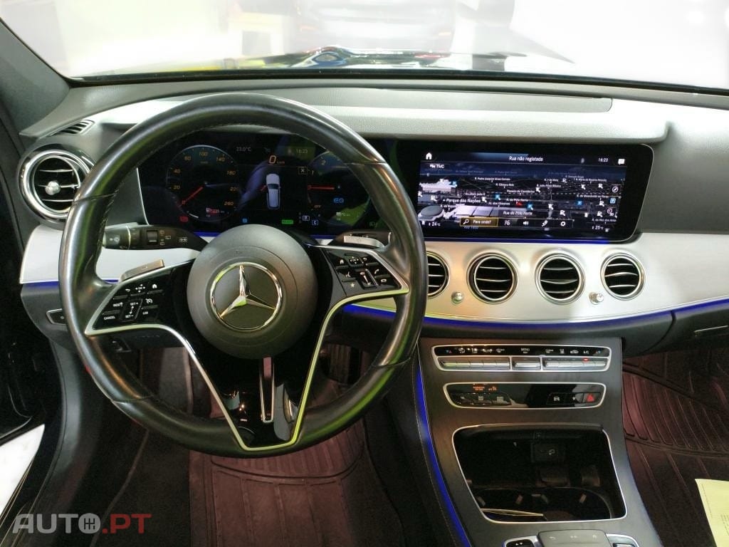 Mercedes-Benz E 300 de Avantgarde