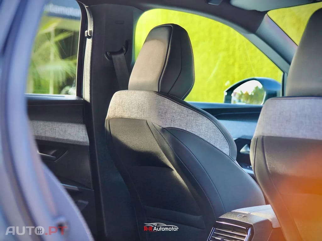 Peugeot 5008 1.2 Hybrid Allure e-DCS6