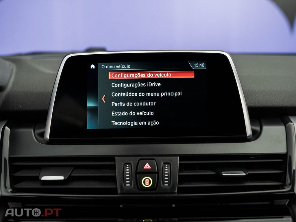 BMW 216 d Auto