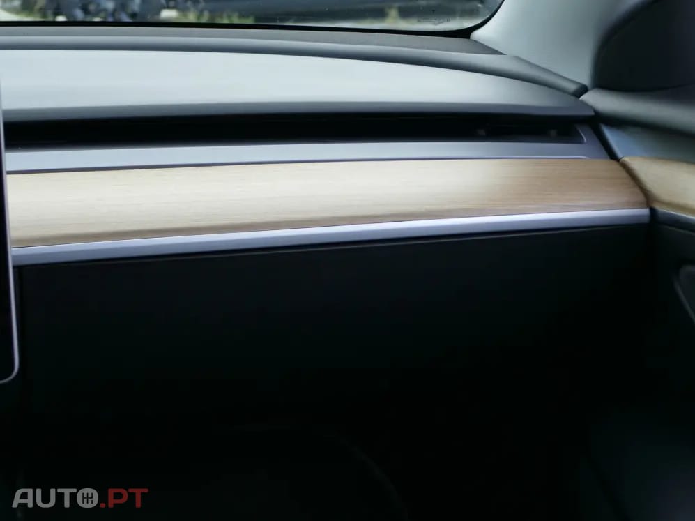 Tesla Model 3 Long Range Tração Integral