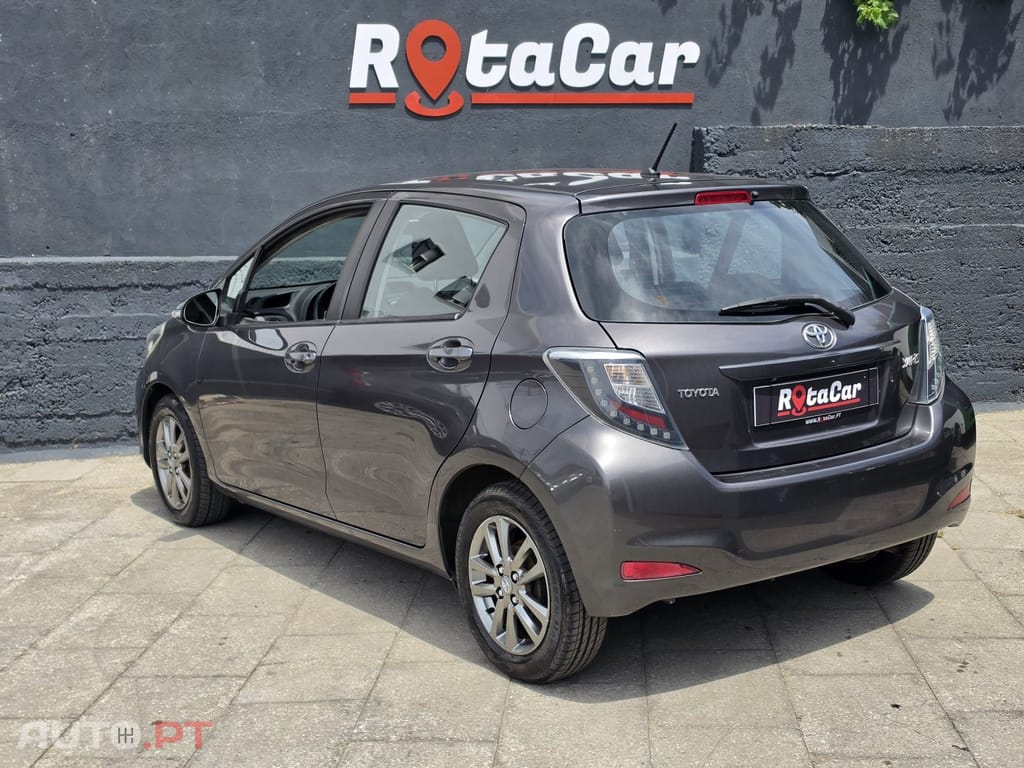 Toyota Yaris 1.0 VVT-i Comfort+Navi