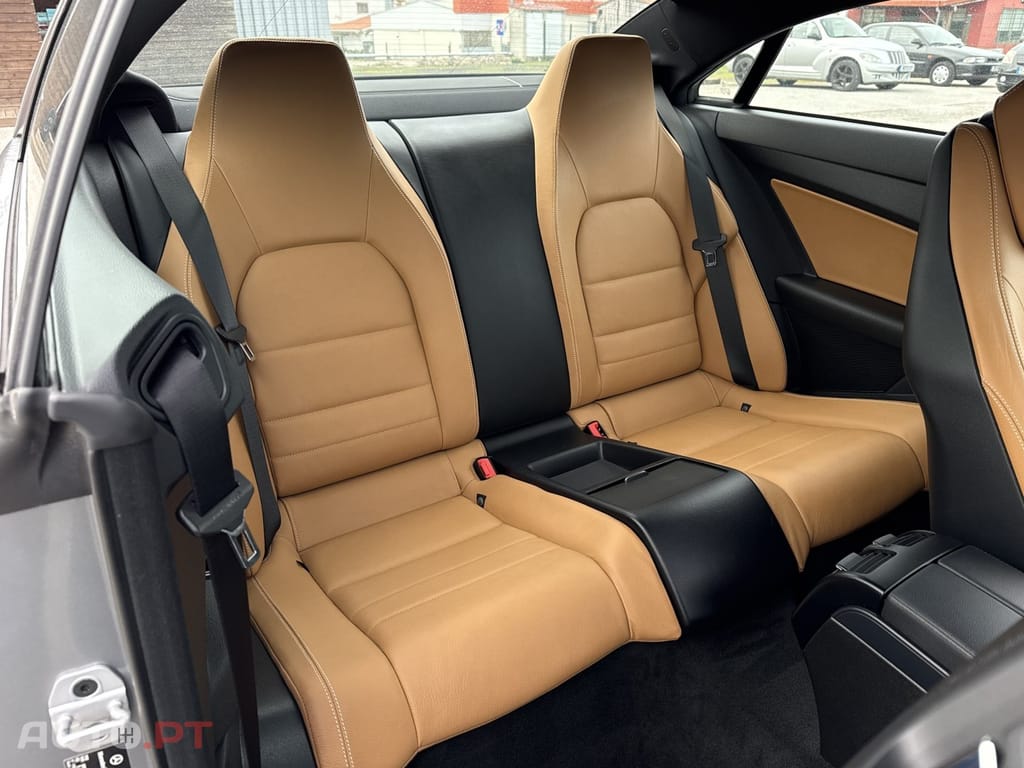 Mercedes-Benz E 220 CDi Avantgarde BlueEfficiency