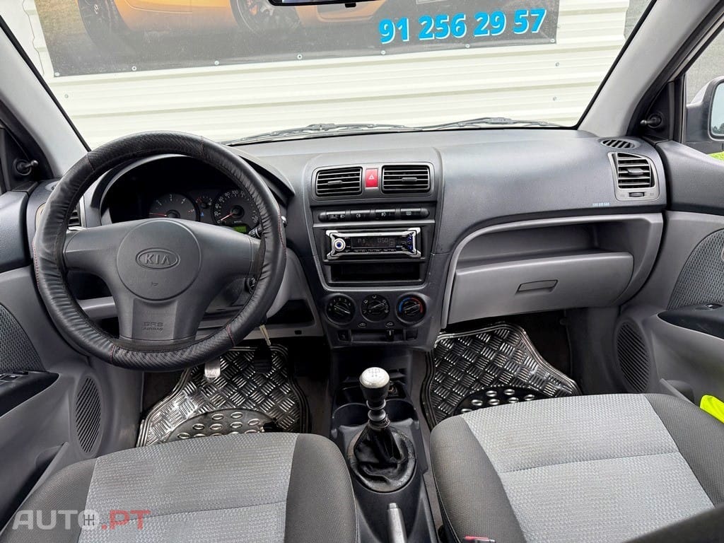 Kia Picanto 1.1 CRDi VGT EX