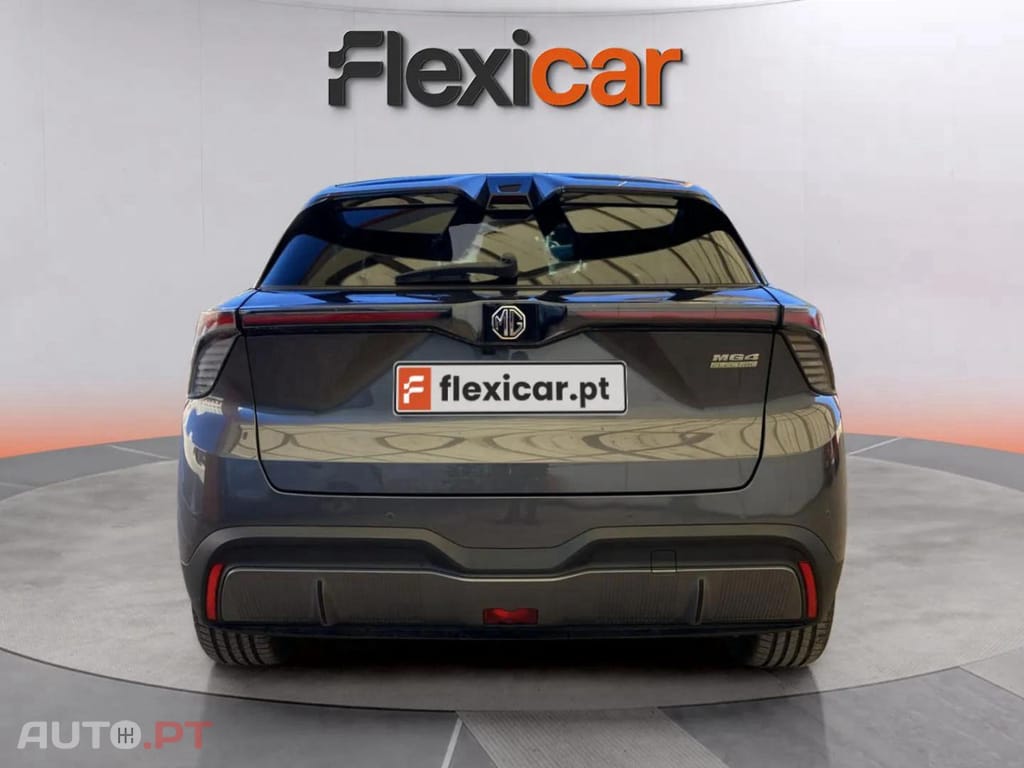 MG MG4 64 kWh Luxury