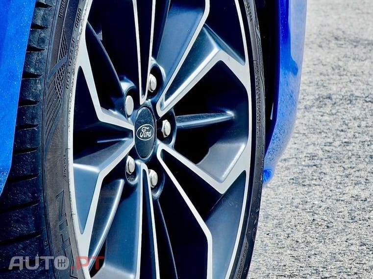 Ford Focus 1.5 EcoBoost S&S ST-LINE