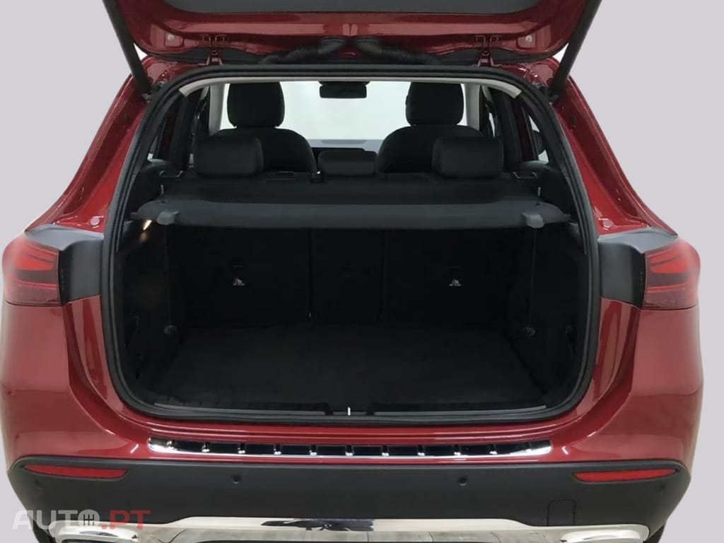 Mercedes-Benz GLA 250 I.V.A DEDUTIVEL e