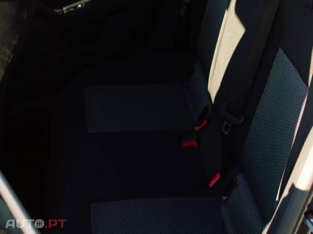 Mercedes-Benz CLA 180 d Business Solutions