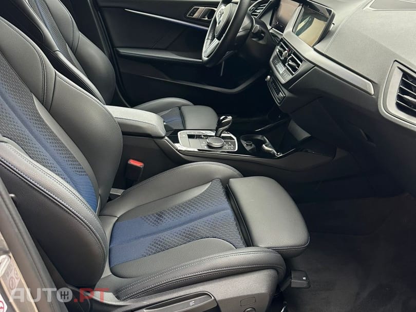 BMW 116 d Pack Desportivo M