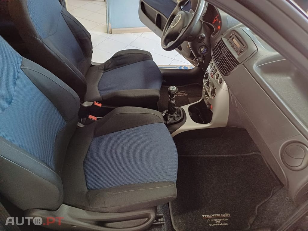 Fiat Punto 1.2 16V 80 Sport
