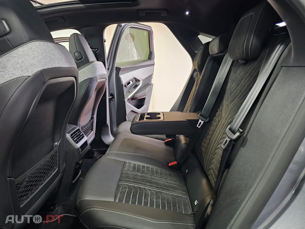Peugeot 3008 1.2 Hybrid  GT Line e-DCS6
