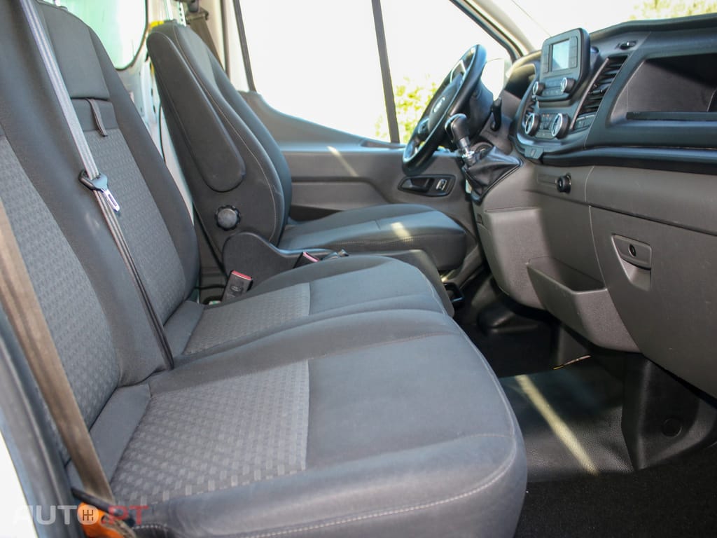 Ford Transit L2 Base
