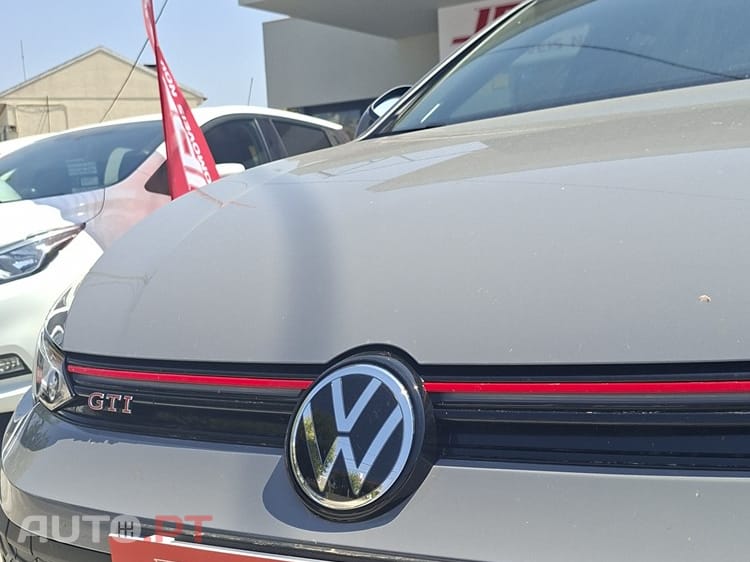 Volkswagen Golf 2.0 TSI GTI Clubsport 45 Years DSG