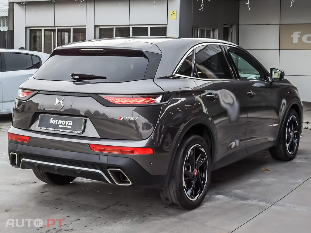 DS DS7 Crossback E-Tense Performance Line+ EAT8