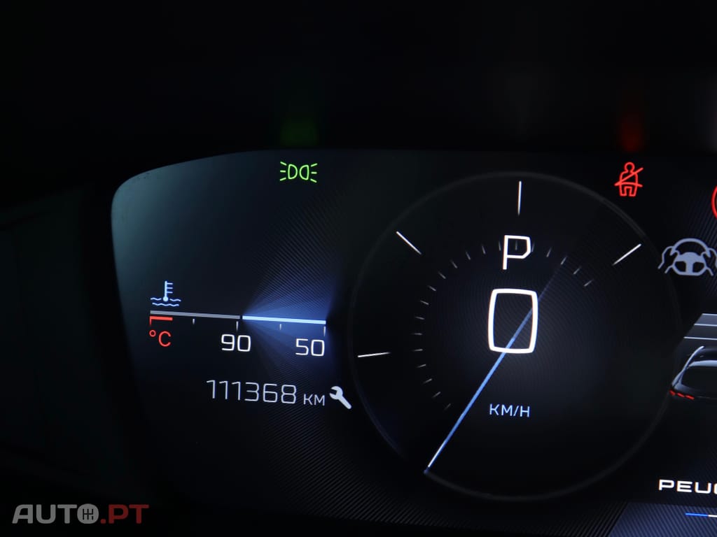 Peugeot 308 1.2 PureTech Allure EAT8