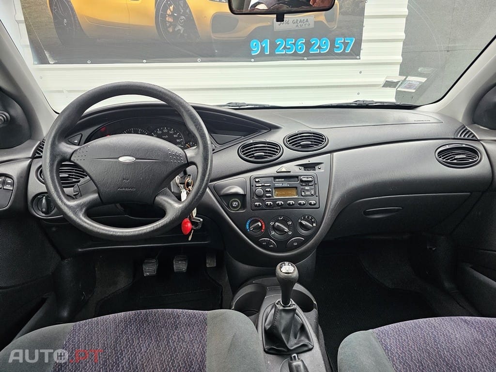 Ford Focus SW 1.4 Ambiente