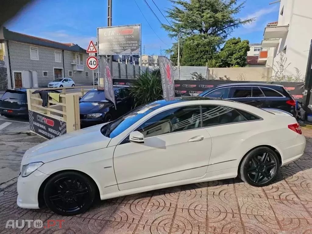 Mercedes-Benz E 350 CDi Avantgarde BlueEfficiency Auto