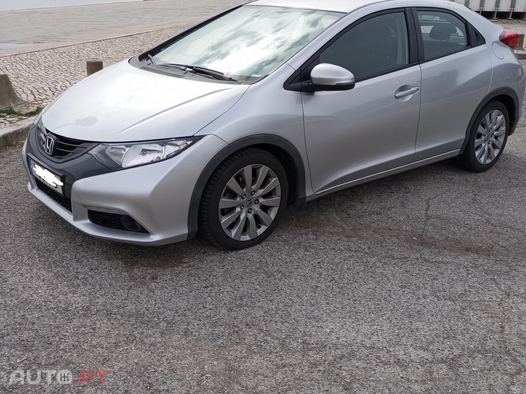 Honda Civic 2.2i-DTEC