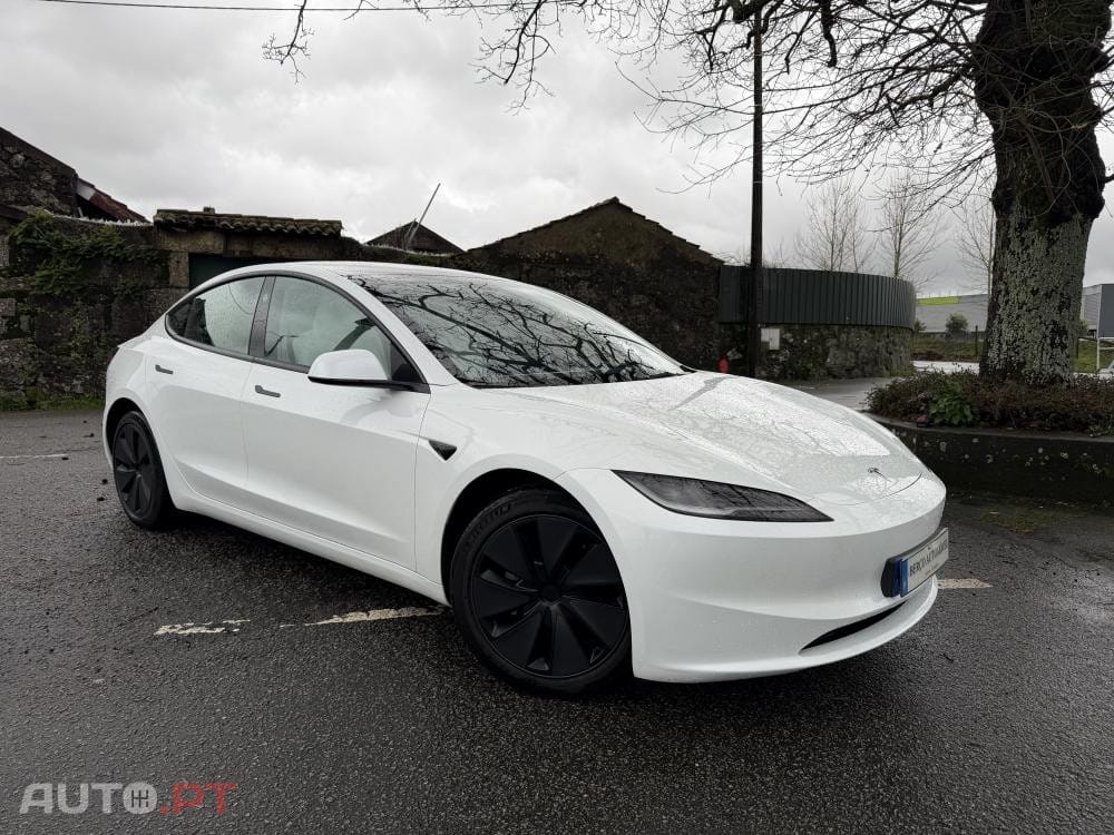 Tesla Model 3 Long Range Tração Integral Premium