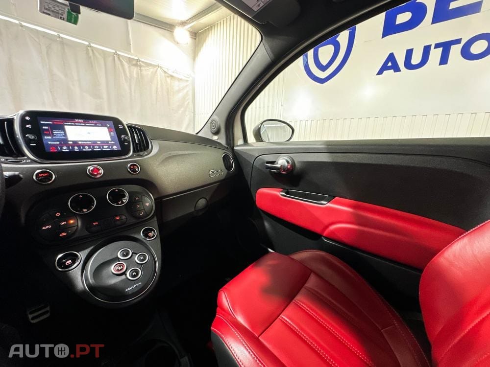 Abarth 595C 1.4 T-Jet Competizione MTA