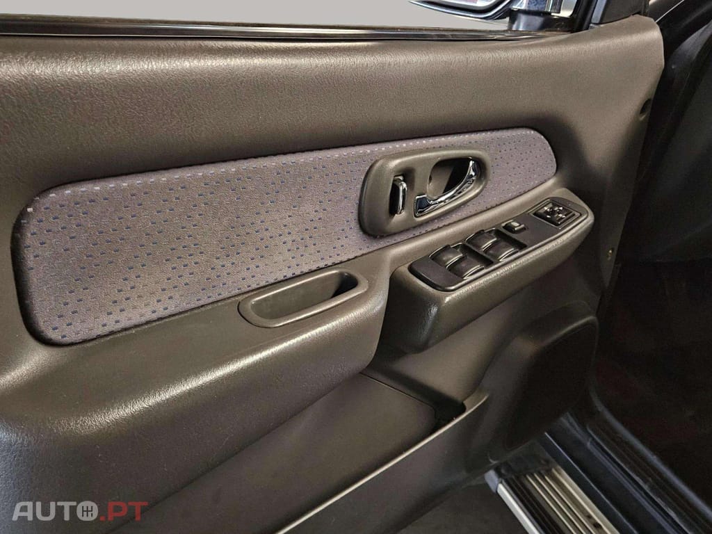 Mitsubishi L200 2.5 TD CD Strakar ABS+AC