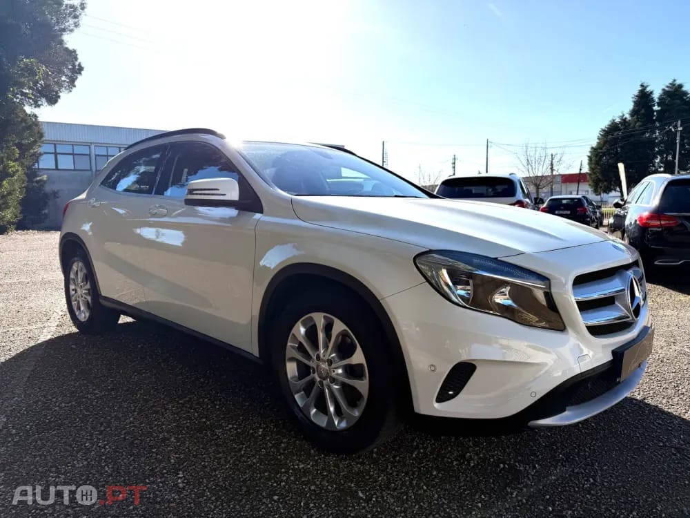 Mercedes-Benz GLA 180 d SENSATION