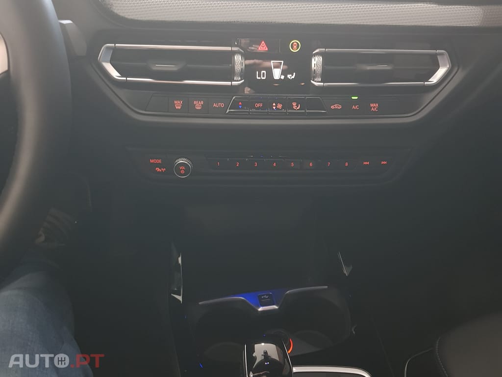 BMW 216 Grand coupê