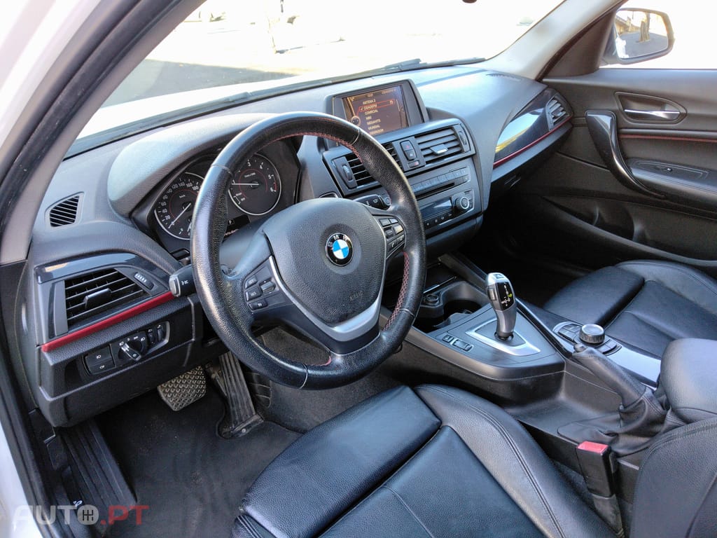 BMW 120 Sport Line Automático