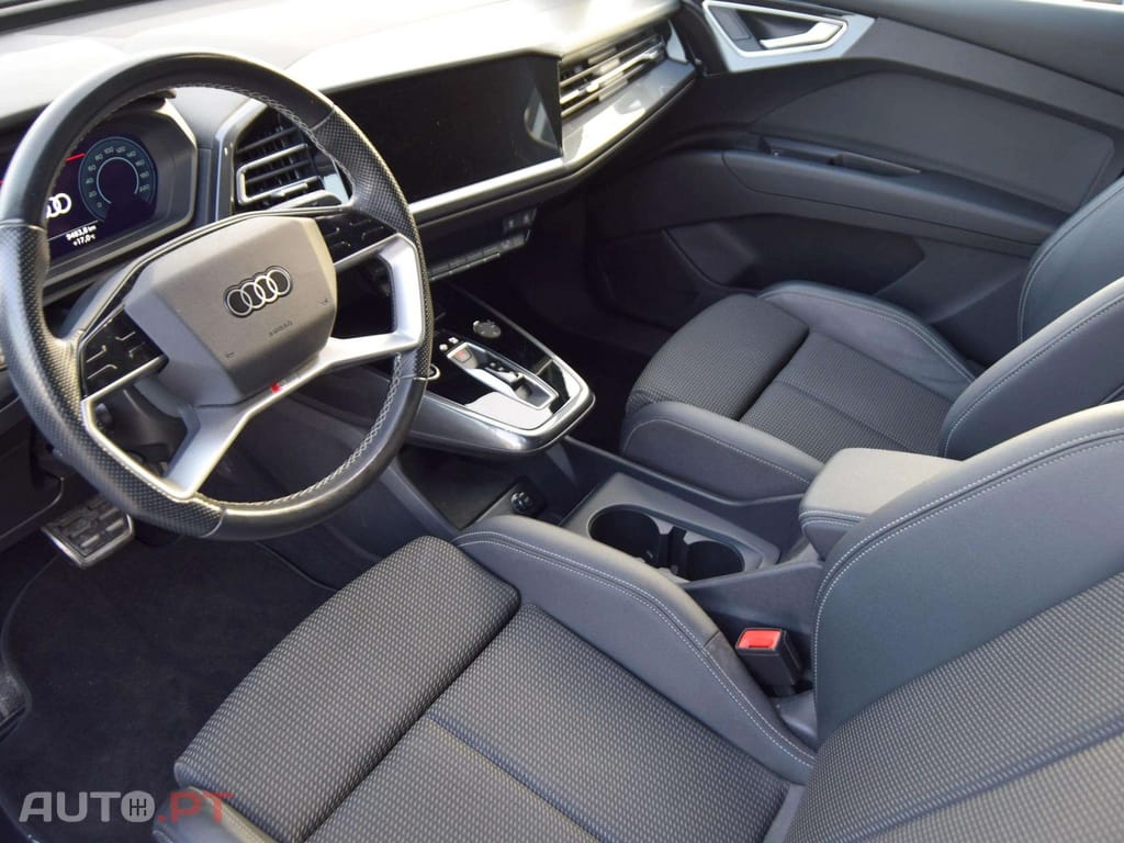 Audi Q4 E-Tron 45 82 kWh SE Business Plus