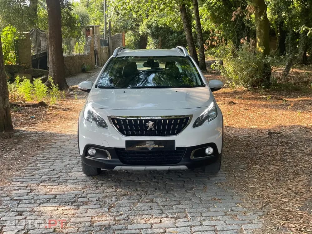Peugeot 2008 1.2 PureTech Allure