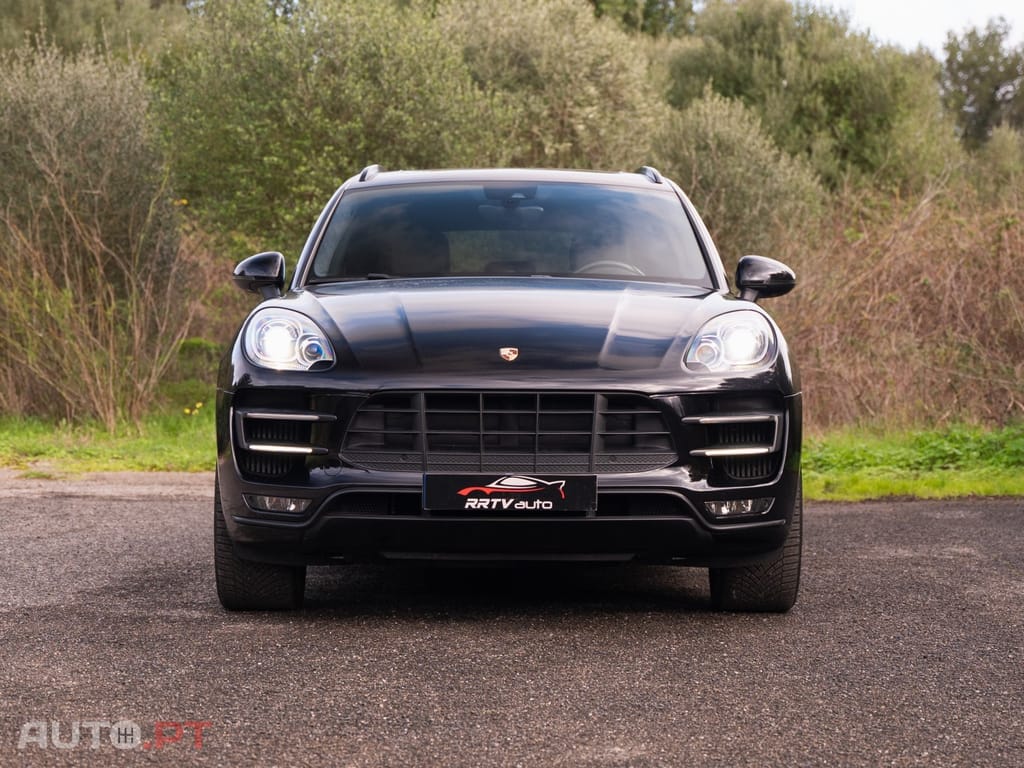 Porsche Macan Turbo PDK