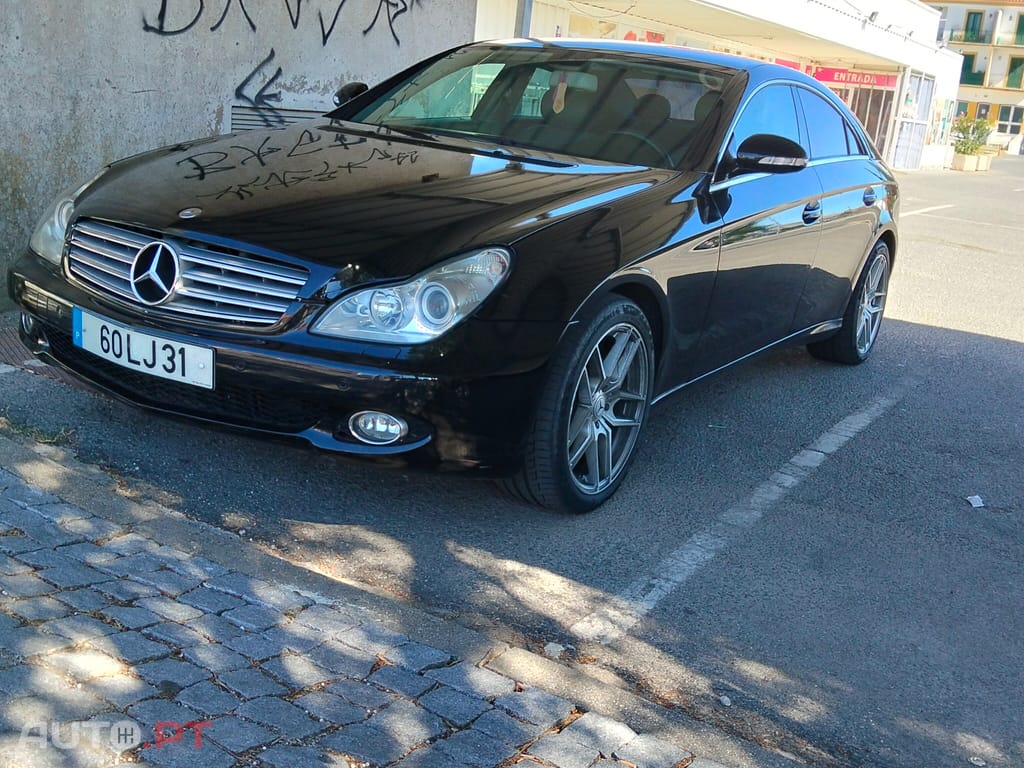 Mercedes-Benz CLS 320 Top gama