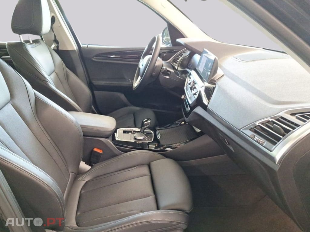 BMW X3 I.V.A DEDUTIVEL xDr30e