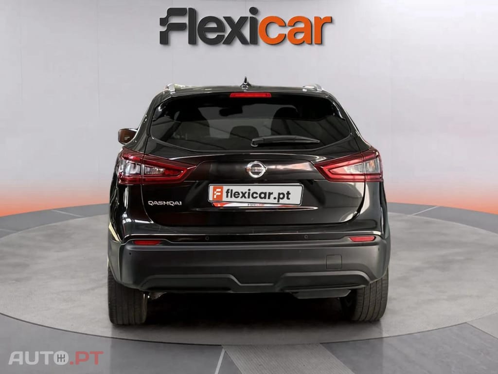 Nissan Qashqai 1.5 dCi N-Connecta J18