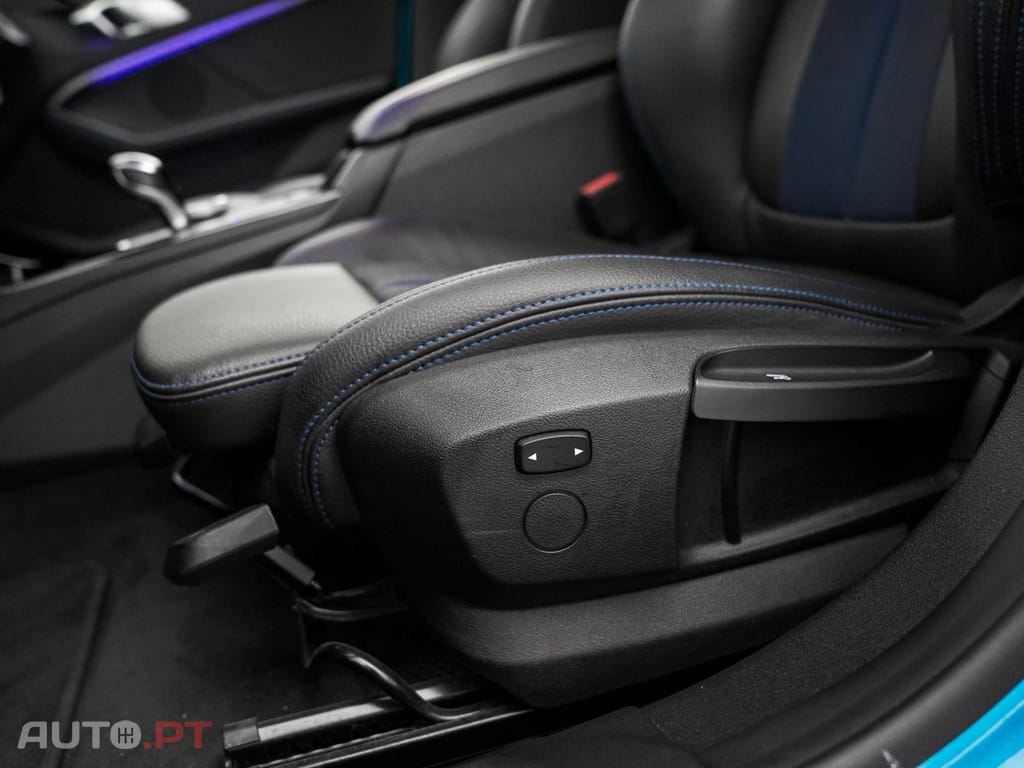 BMW 216 d Pack Desportivo M