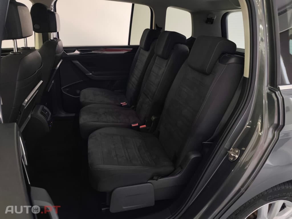 Volkswagen Touran 1.6 TDI Highline