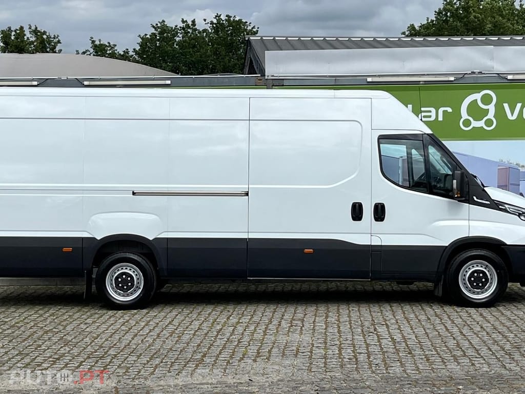 Iveco Daily 35 - 180 CAIXA AUTOMATICA