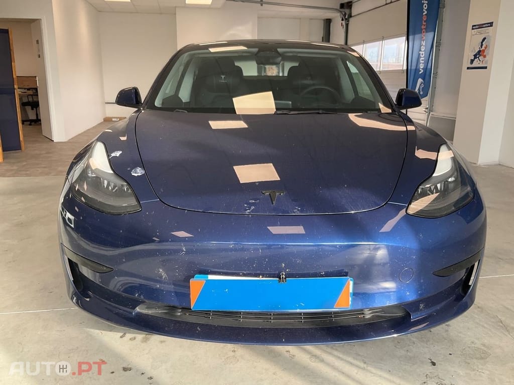 Tesla Model 3 Standard Range Plus RWD