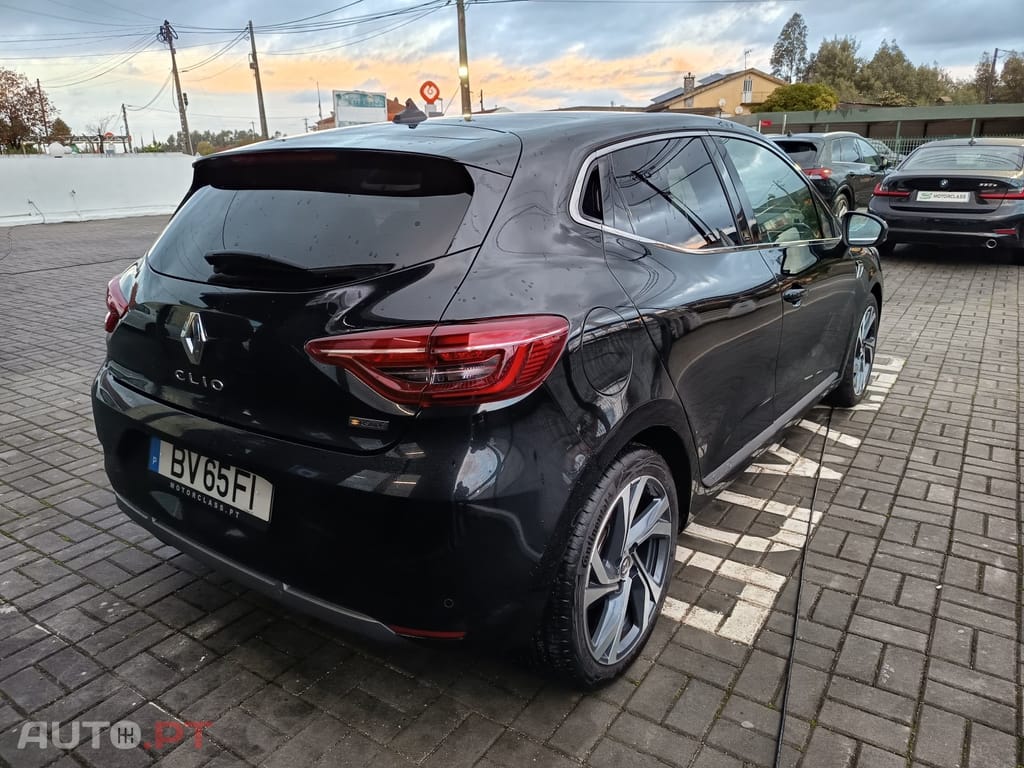 Renault Clio 1.6 E-Tech RS Line