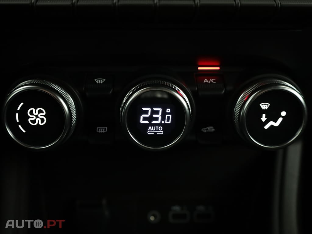 Renault Captur Captur 1.0 TCe Techno Bi-Fuel