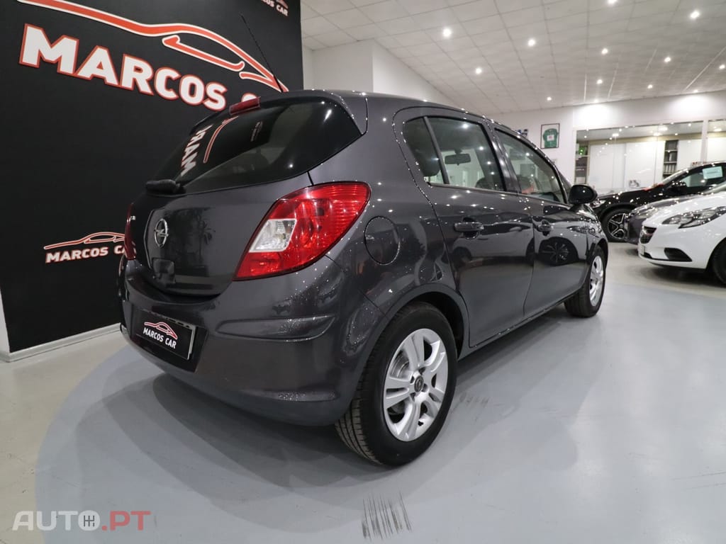Opel Corsa 1.2 Connect