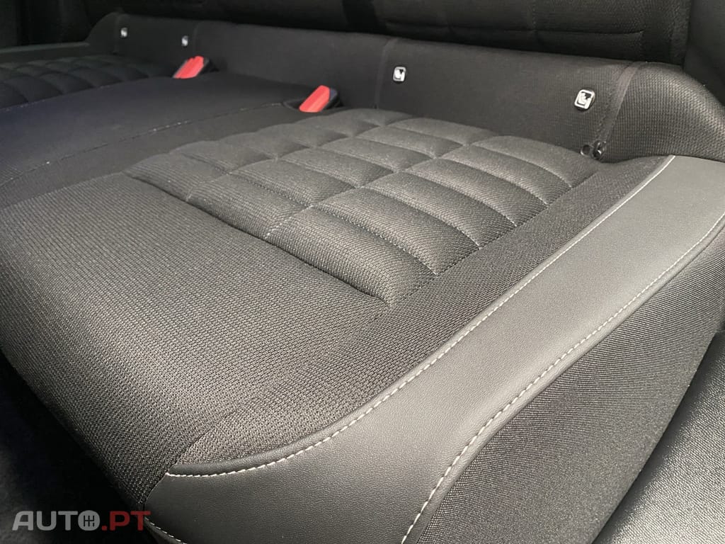 Citroen C3 Aircross 1.2 Hybrid Max e-DSC6