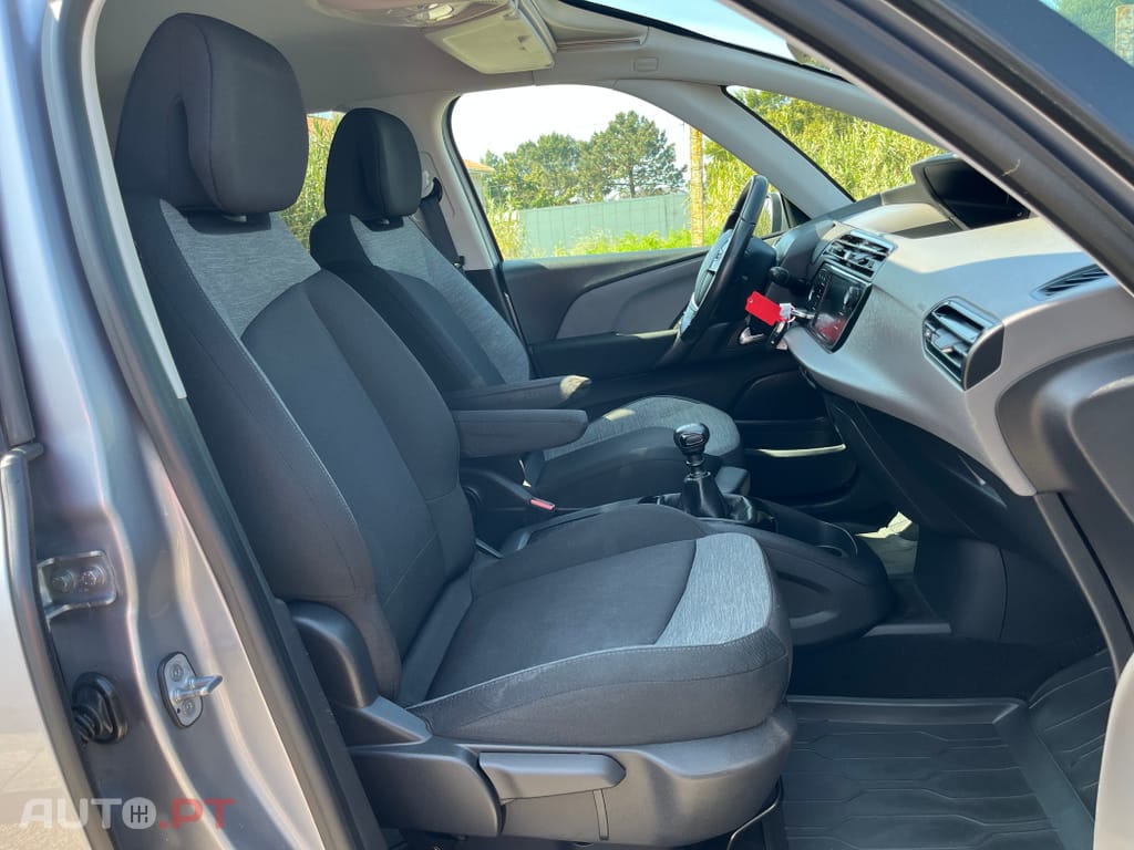 Citroen C4 SpaceTourer BlueHDi 120 Stop&Start SELECTION