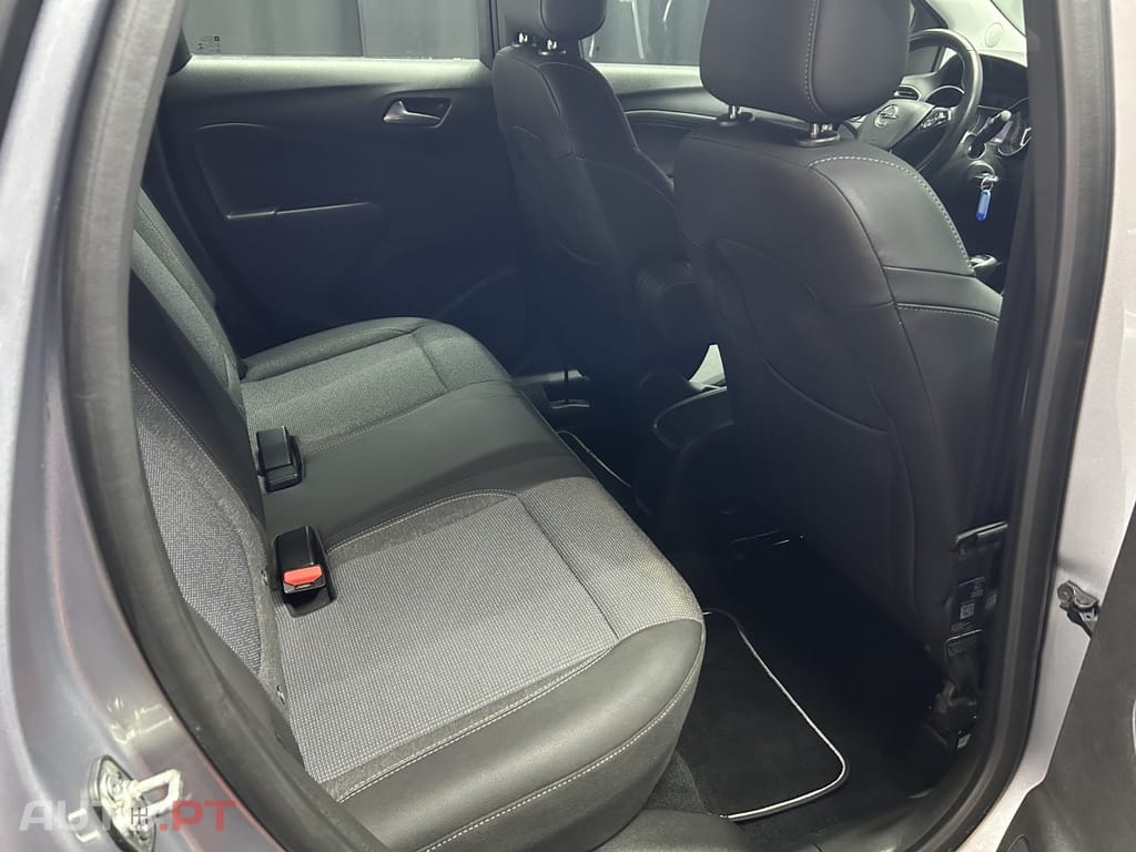 Opel Crossland X 1.2T Elegance