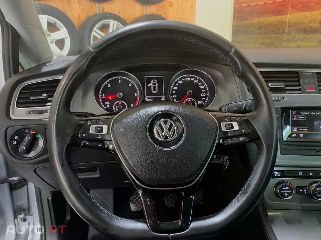 Volkswagen Golf 1.6 TDi Confortline