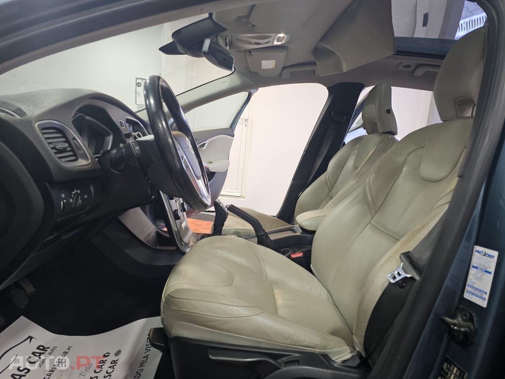 Volvo V40 1.6 D2 Momentum