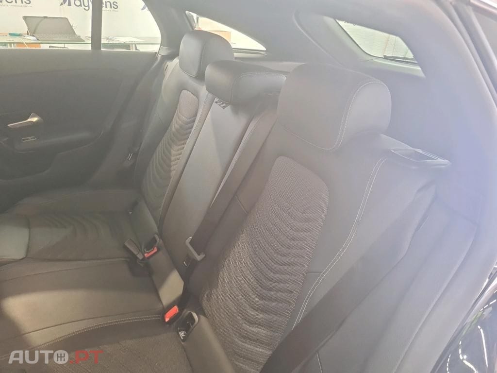 Mercedes-Benz CLA 250 e Shooting Brake Style Plus