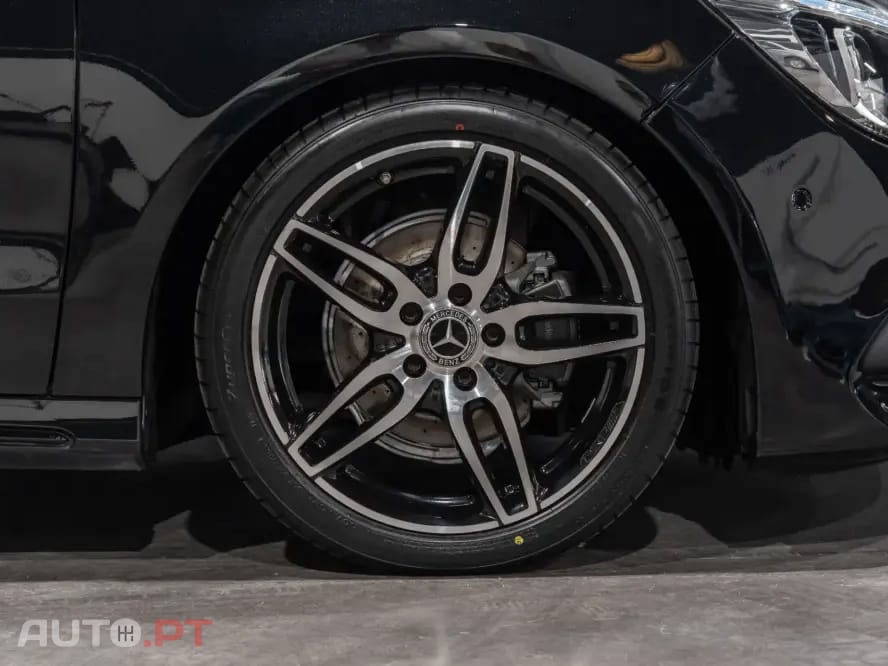 Mercedes-Benz CLA 200 d Shooting Brake AMG Line